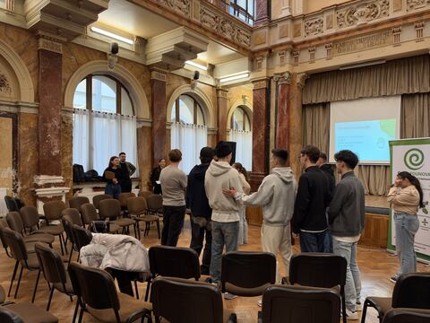 Educație medicală și respirație pentru clasa a XII-a - Colegiul Economic „Nicolae Kretzulescu”, București · octombrie 2026 - 2