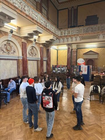 Simulare de viață financiară: decizii sub presiune - Colegiul Economic Nicolae Kretzulescu - 4